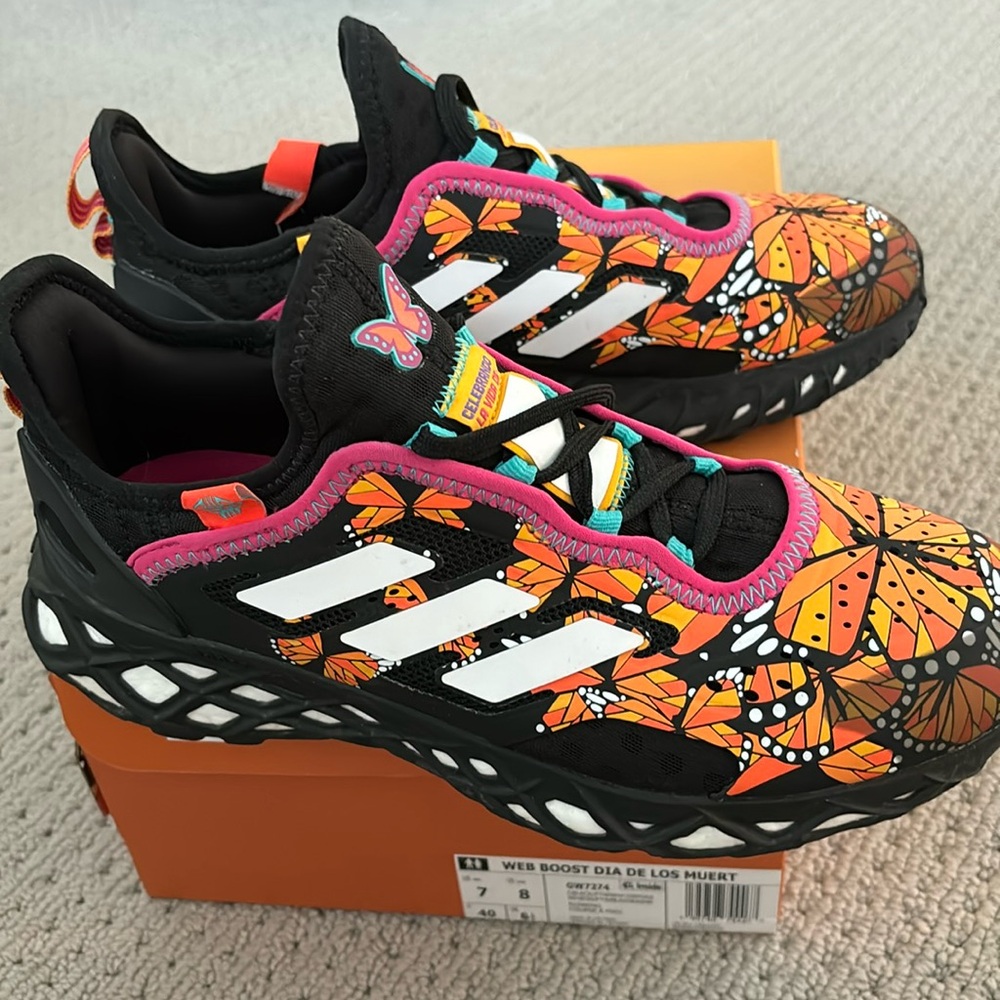 Adidas Dia de los Muerta running shoes